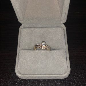 Diamond and Gold Wedding Ring